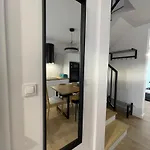 Hébergement de vacances La Mewa, House, *